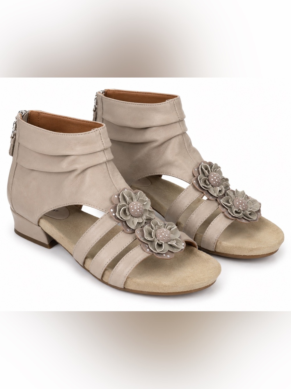 Earthies Eviya Leather Floral Comfort Sandals Taupe Women’s 9.5B